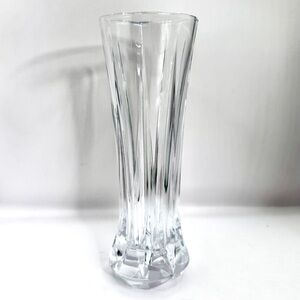 Vtg DePlomb 24% Lead Crystal Fluted Footed Bud Vase 8" Heavy Cut‎ Glass USA